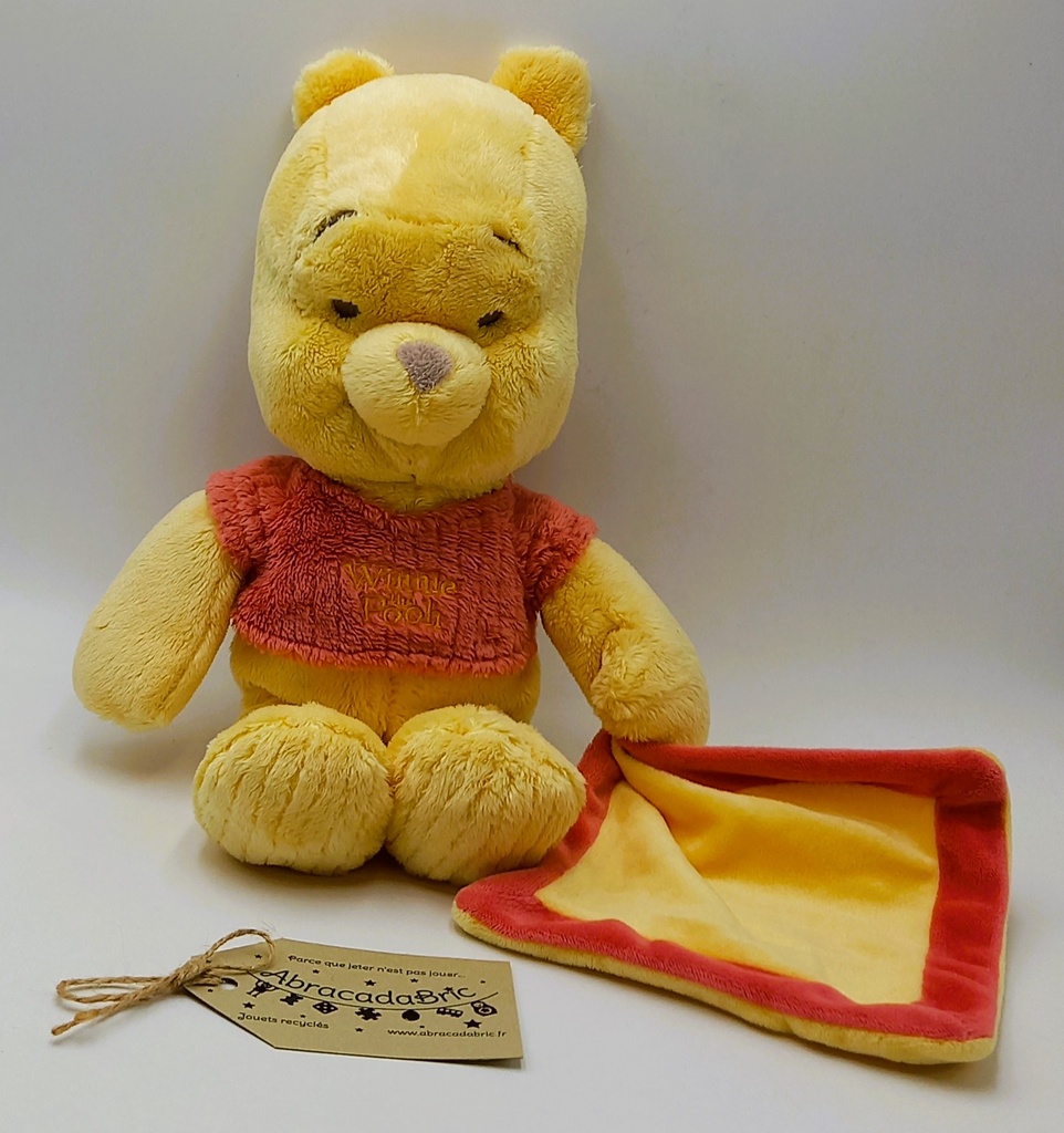 Winnie l'ourson 30cm - DiSNEY