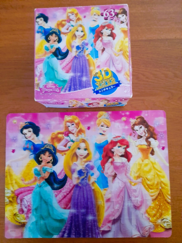 Puzzle 3D  princesse disney 64p