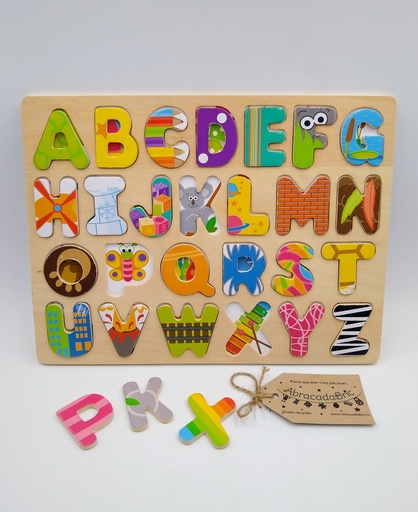 Puzzle alphabet en bois  