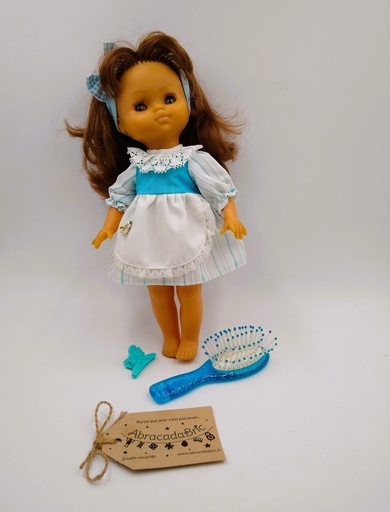 Ma poupée en robe vintage bleue et blanche 28cm