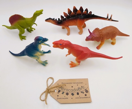 Lot de 5 figurines dinosaures