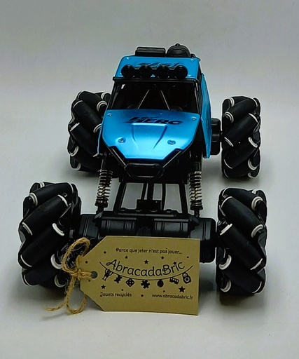 Voiture fast 4x4 bleue - GEMENOS