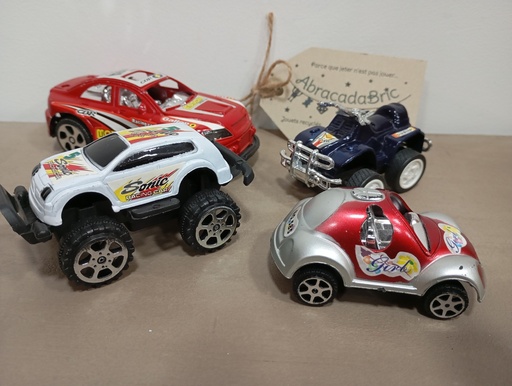 Lot x4 p'tites voitures de course & quad