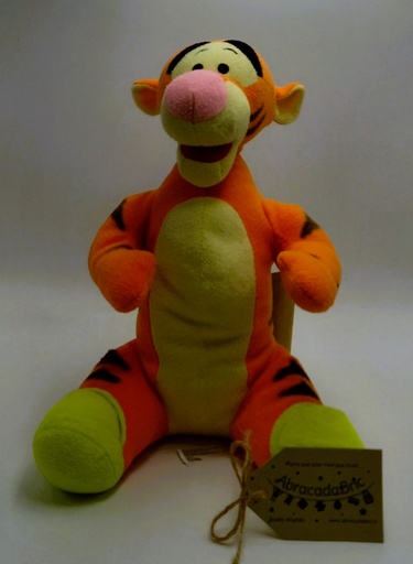 Tigrou 30cm  - DiSNEY